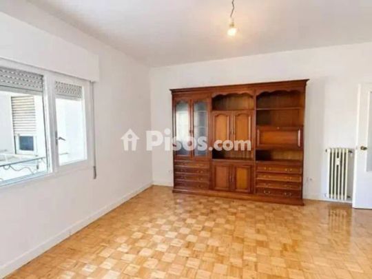 Piso en alquiler en Embajadores-Lavapiés - Photo 1