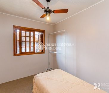 Casa com 4 quartos e 412m² para alugar em Medianeira, Porto Alegre. - Photo 4