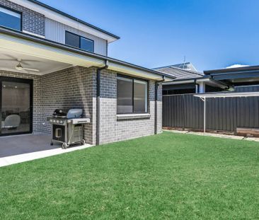 Spacious & Stylish 4-Bedroom Family Home - Photo 6