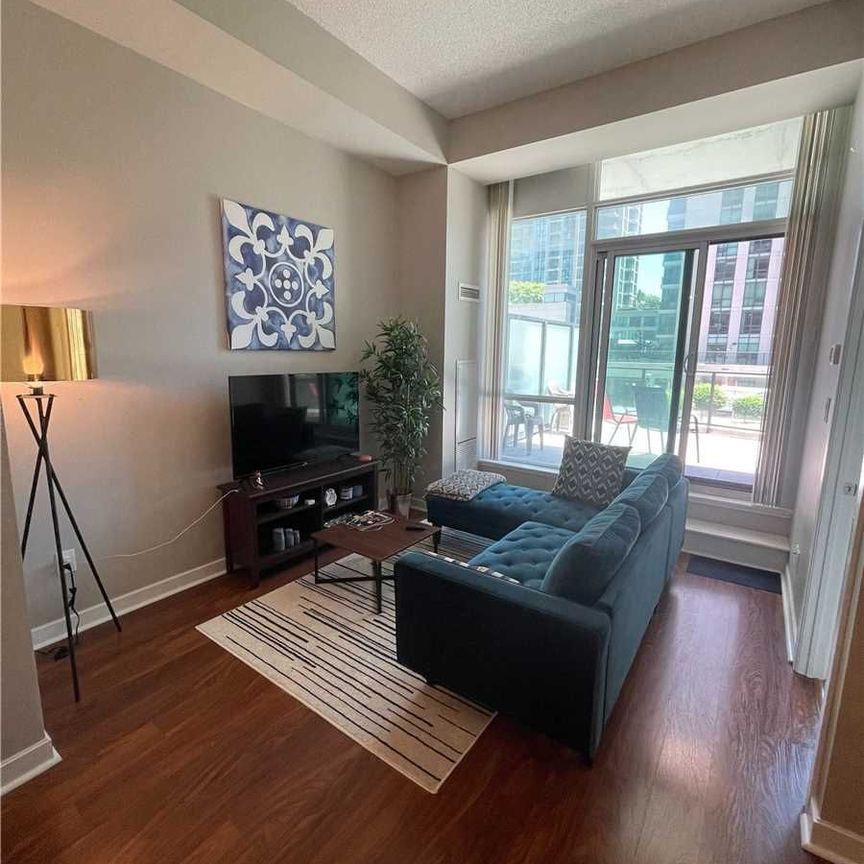 For Lease - 33 Bay Street Unit# 212, Toronto, Ontario - Photo 1