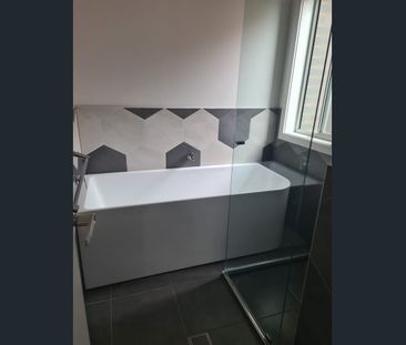 Quality family home well located to city and shopping - Photo 1