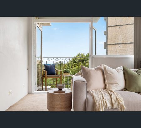 12/142 Old South Head Road, Bellevue Hill, NSW 2023 - Photo 3