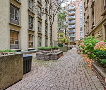 Waldorf Astoria Lofts , #502 - Photo 2