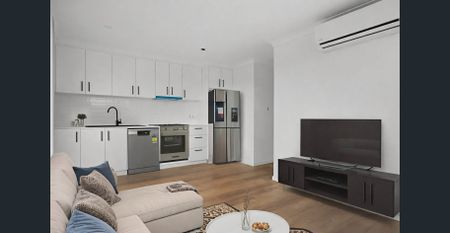 Spacious & Modern Granny Flat in Growing Wilton - Photo 2