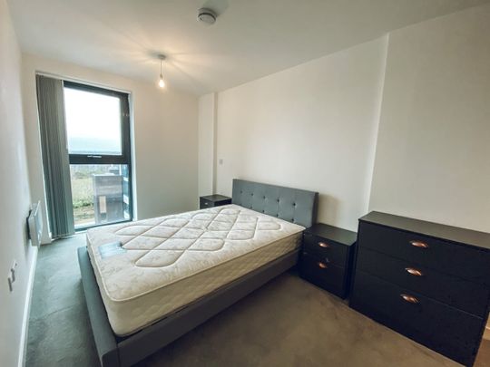 2 Bed Flat, Talbot Road, M16 - Photo 1