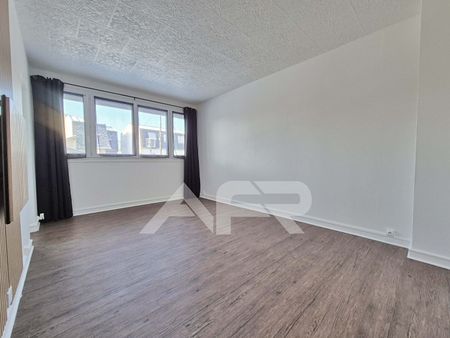 Location Appartement 2 pièces 44m² - Photo 2