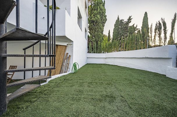 Apartamento planta baja en alquiler en Marbella, Marbella - Photo 1