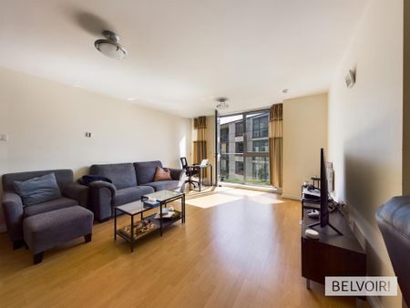 2 bedroom flat to rent - Photo 2