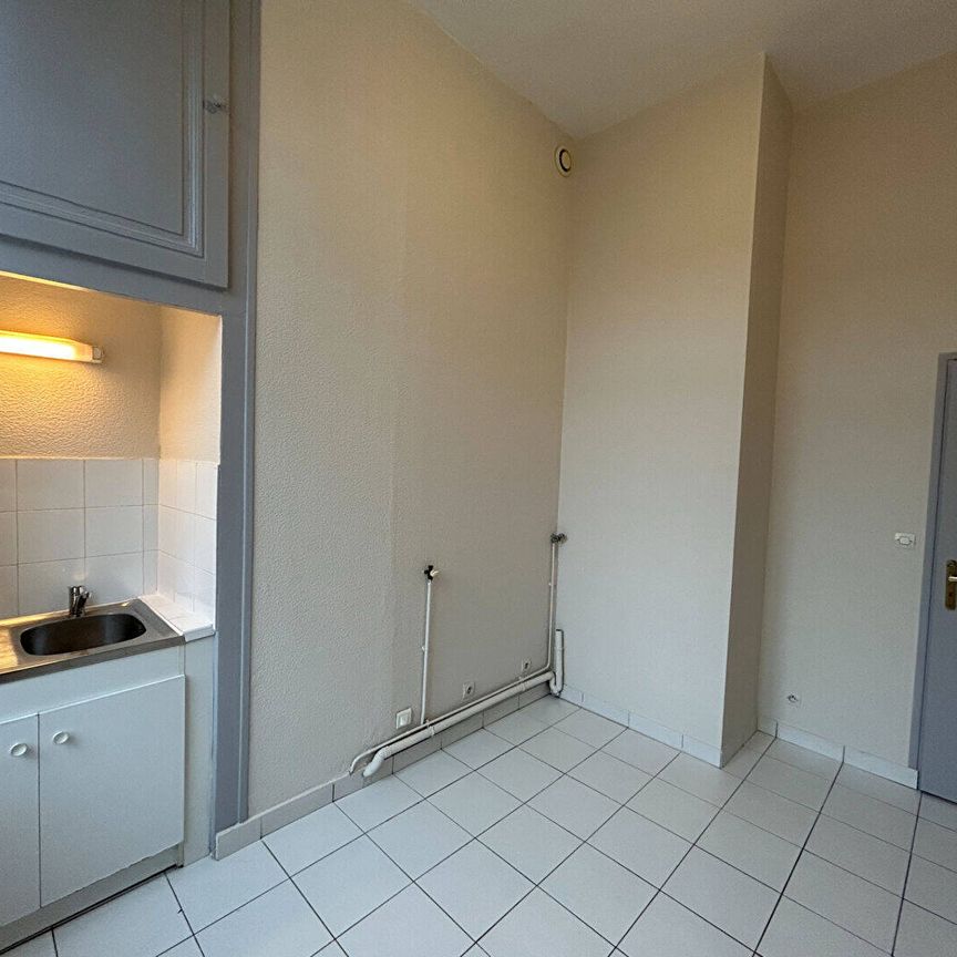 Appartement 1 pièce – LYON - Photo 1