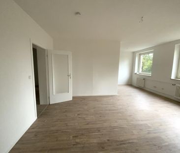 Offene Wohnküche: 3-Zimmer-Wohnung am Malvenweg frei! - Foto 3