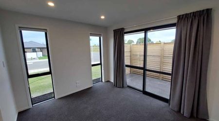 Stylish home in Ravenswood!! - Photo 3