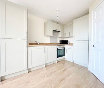2 bedroom apartment to rent - Photo 4