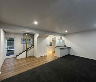 Tastefully appointed and ready now! - Photo 2