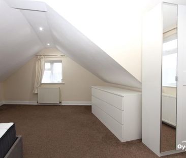 House share to rent - Photo 2