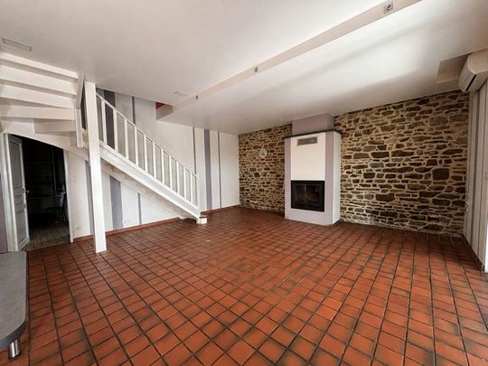 Maison 5 pièces – 151 m² environ à Moulins (ref : HG176157) - Photo 1