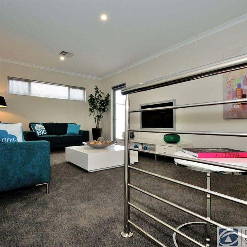 8D Donatti Road, 6018, Innaloo Wa - Photo 1