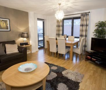 2 bedroom apartment to rent - Photo 3