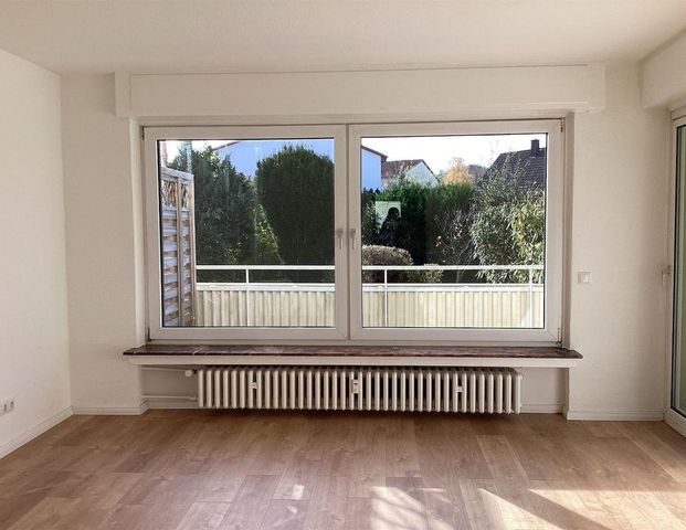 Schöne 3-Zimmer Wohnung mit großem Balkon in Hildesheim-Himmelsthür! - Photo 1