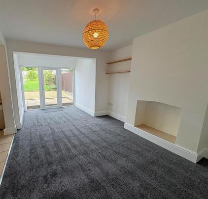 3 bedroom semi-detached house to rent - Photo 1