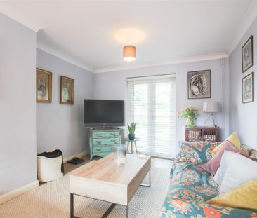 Chalklands, Linton, Cambridge - Photo 3