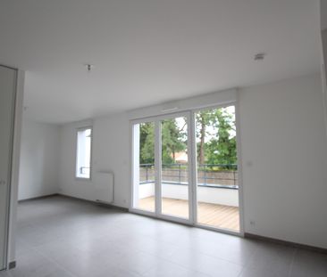 Location Appartement 2 pièces 45m² ST SEBASTIEN SUR LOIRE 44230 - Photo 3