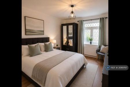 1 bedroom in a house share to rent - Photo 4
