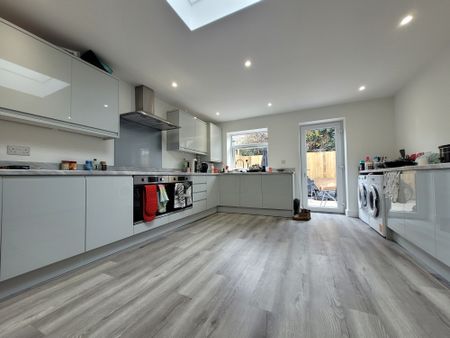 Coburn Street, Cathays - Photo 5
