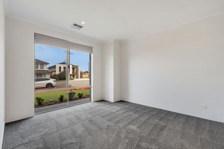 WOW - WHAT A SHOW STOPPER!!! Rossmoyne High School Zone!!! - Photo 5