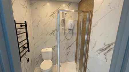 Studio to rent - Photo 5