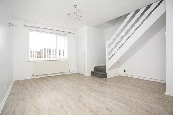 2 bedroom semi-detached house to rent - Photo 1