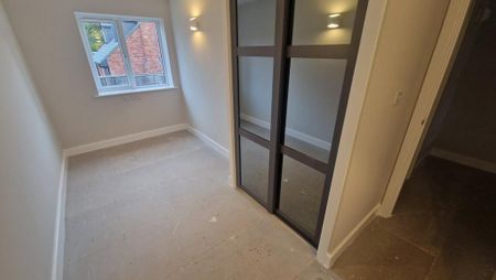 3 bedroom semi-detached house to rent - Photo 3