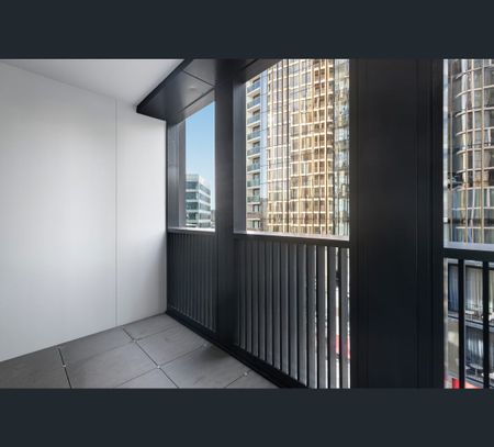 1707/687 La Trobe St, Docklands, Vic 3008 - Photo 3