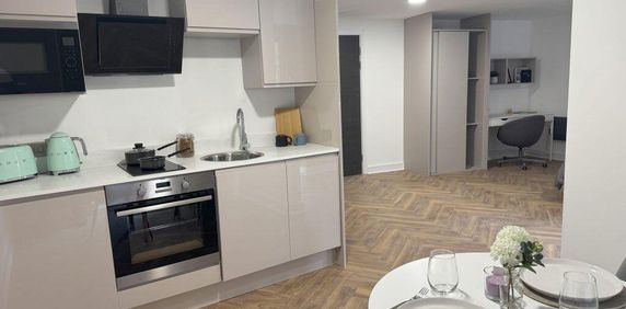 Studio to rent - Photo 2