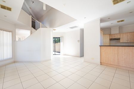 123B North Parade, Underdale SA 5032 - House For Rent | Domain - Photo 2