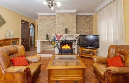 Alquiler de casa o chalet independiente en Junta Los Caminos - Photo 2