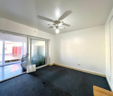 5 bedroom terraced house to rent - Photo 1