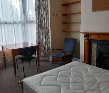 5 bedroom house share to rent - Photo 3