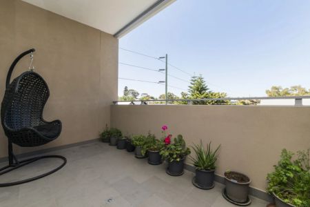 4/3 Silas Street, East Fremantle. - Photo 5