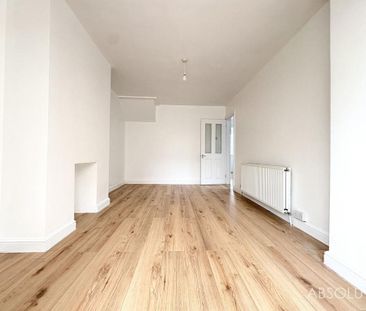 2 bedroom semi-detached bungalow to rent - Photo 3