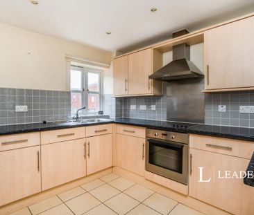 1 bedroom flat to rent - Photo 6