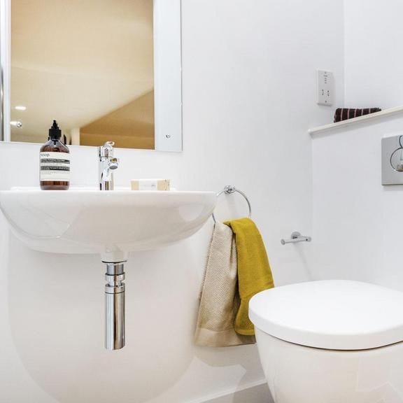 1 bedroom in a flat share to rent - Photo 1