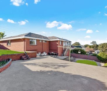 Winston Hills - Photo 1