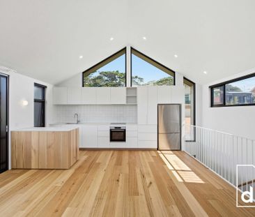 Thirroul Living With Ocean Glimpses - Photo 4