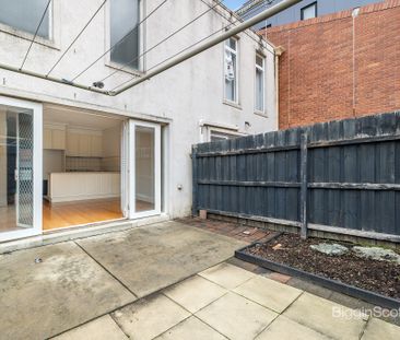 Lifestyle & Location Combined Two-Storey Townhouse - Photo 5