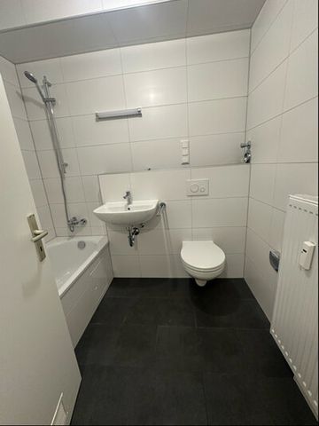 *Geräumige 3-Zimmer Wohnung - Bezug sofort möglich* - Photo 3