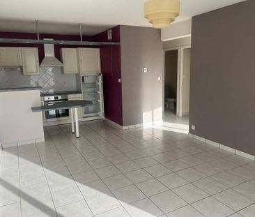 Location appartement t2 45 m² à Villefranche-de-Rouergue (12200) - Photo 4