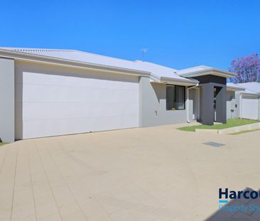 Brand-New Home in the Heart of Bentley - Move In Before Christmas - Photo 5