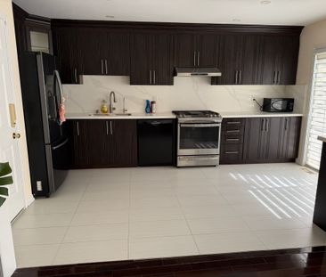 For Lease - 190 Owlridge Drive, Brampton, Ontario - Photo 1