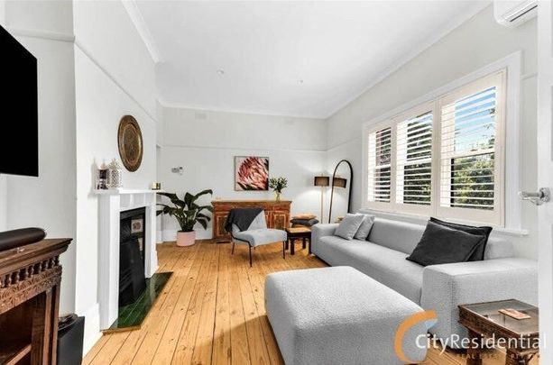 St Kilda East - Photo 1