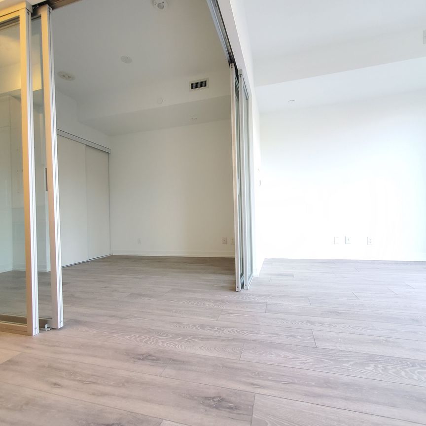 For Lease - 2020 Bathurst Street Unit# 328, Toronto, Ontario - Photo 1